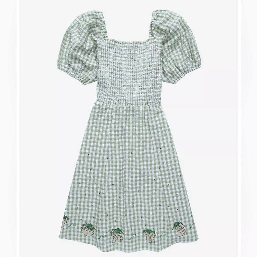 NWT Grogu plus size gingham smock dress Star Wars puff sleeve